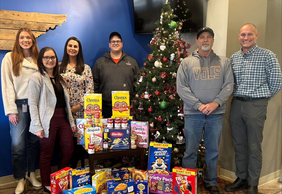 Domtar Kingsport, USW Local 12943 Join Forces for Community Food Drive